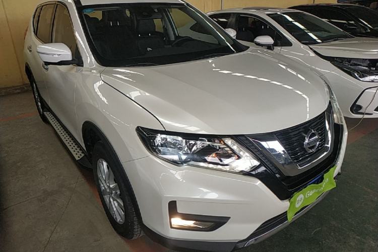 Used Nissan X-Trail 2019 2.0L CVT Smart Connect Comfort Edition 2WD Front Right 45 Deg