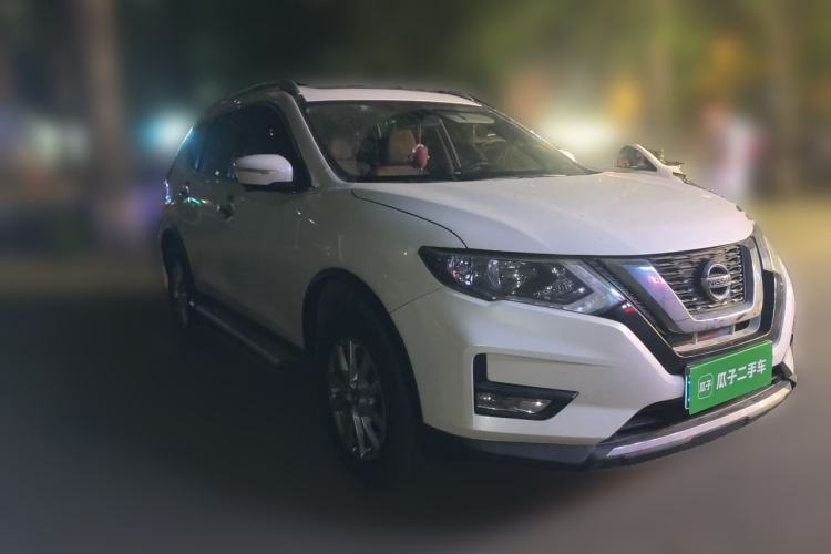 Used Nissan X-Trail 2019 2.0L CVT Smart Connect Comfort Edition 2WD Front Right 45 Deg