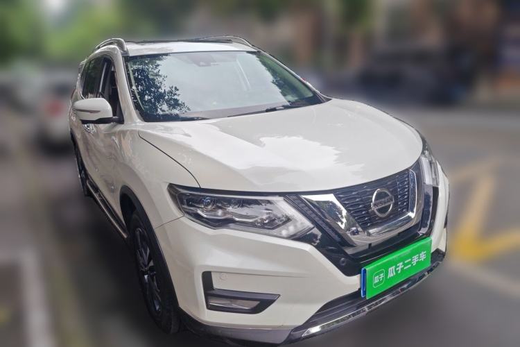 Used Nissan X-Trail 2019 2.5L CVT Smart Connect Luxury Edition 4WD Front Right 45 Deg