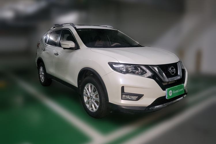 Used Nissan X-Trail 2019 2.0L CVT Comfort Edition 2WD Front Right 45 Deg
