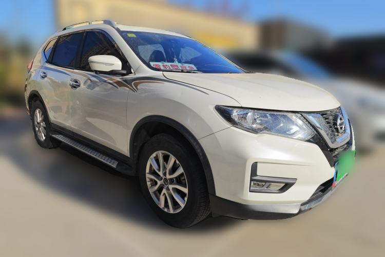 Used Nissan X-Trail 2019 2.0L CVT Comfort Edition 2WD Front Right 45 Deg