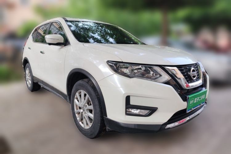Used Nissan X-Trail 2019 2.0L CVT Comfort Edition 2WD Front Right 45 Deg