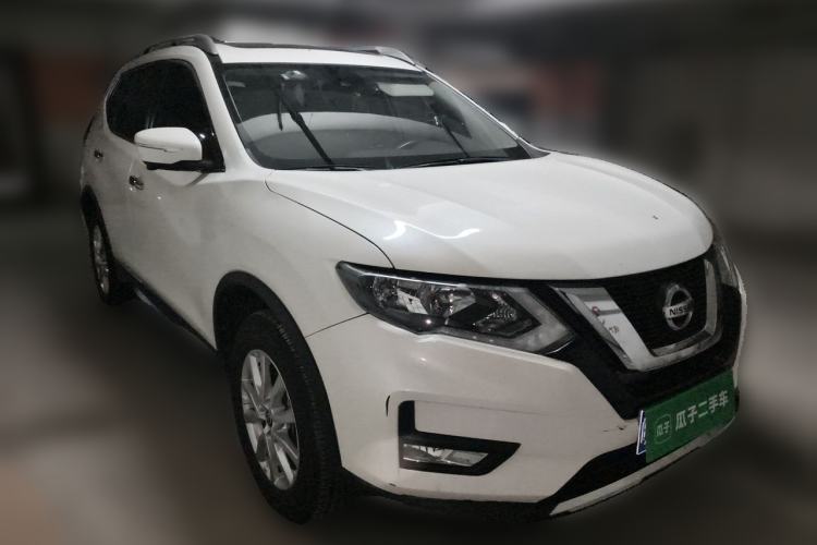 Used Nissan X-Trail 2019 2.0L CVT Smart Connect Comfort Edition 2WD Front Right 45 Deg