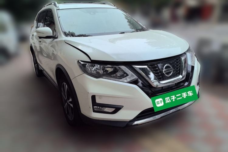 Used Nissan X-Trail 2019 2.5L CVT Smart Connect Luxury Edition 4WD Front Right 45 Deg