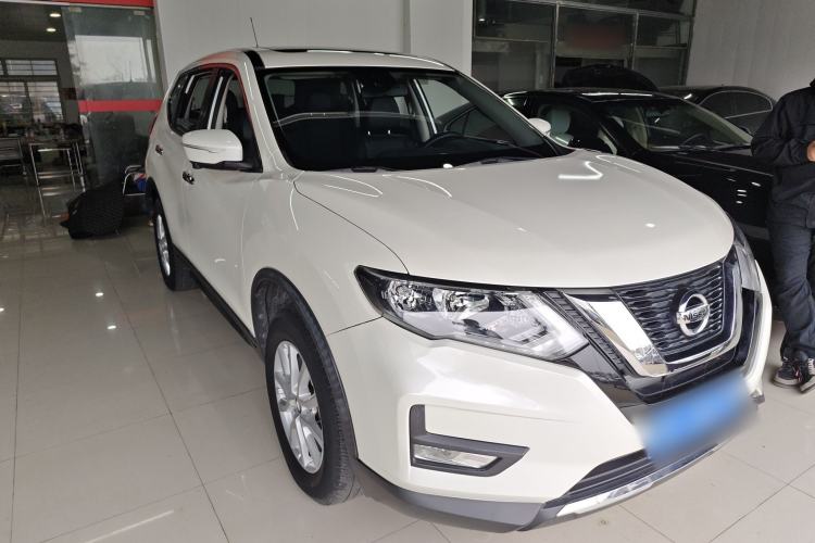 Used Nissan X-Trail 2019 2.0L CVT Smart Connect Comfort Edition 2WD Front Right 45 Deg