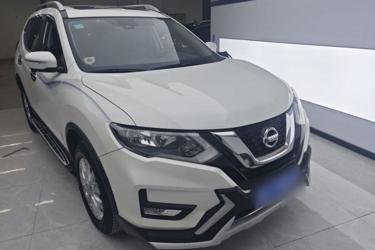 Used Nissan X-Trail 2019 2.0L CVT Smart Connect Comfort Edition 2WD Front Right 45 Deg