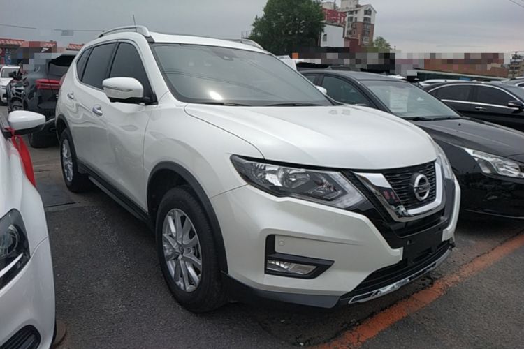 Used Nissan X-Trail 2019 2.0L CVT Smart Connect Comfort Edition 2WD Front Right 45 Deg