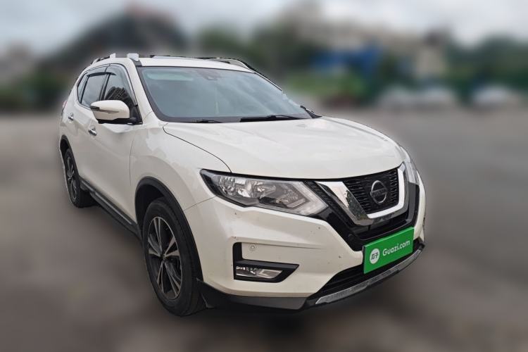 Used Nissan X-Trail 2019 2.5L CVT Smart Connect Luxury Edition 4WD Front Right 45 Deg