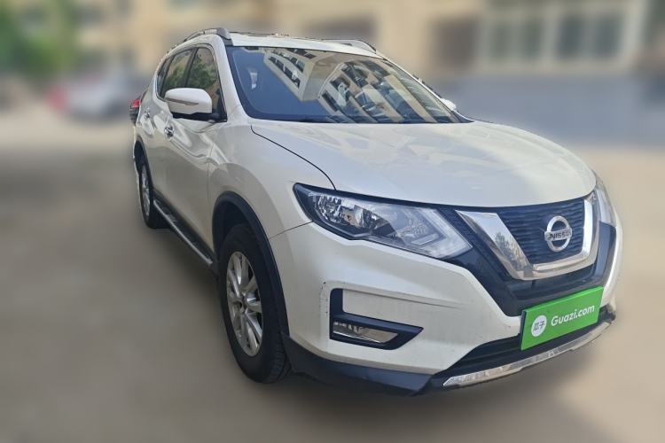 Used Nissan X-Trail 2019 2.0L CVT Comfort Edition 2WD Front Right 45 Deg
