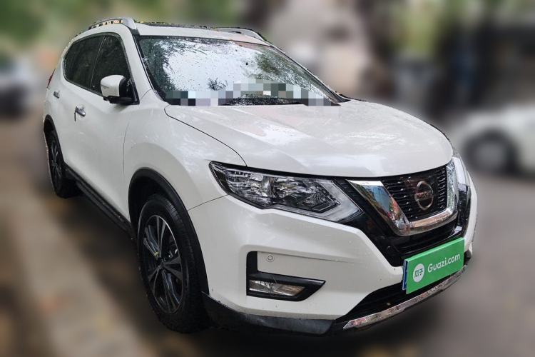 Used Nissan X-Trail 2019 2.5L CVT Smart Connect Luxury Edition 4WD Front Right 45 Deg