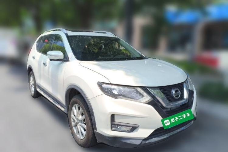 Used Nissan X-Trail 2019 2.0L CVT Smart Connect Comfort Edition 2WD Front Right 45 Deg