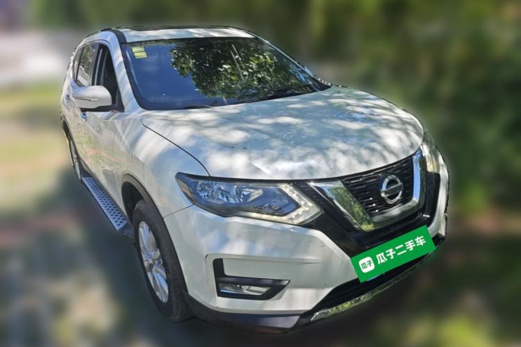 Used Nissan X-Trail 2019 2.0L CVT Comfort Edition 2WD Front Right 45 Deg