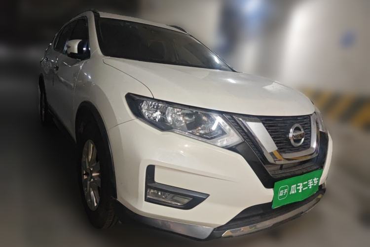 Used Nissan X-Trail 2019 2.0L CVT Smart Connect Comfort Edition 2WD Front Right 45 Deg