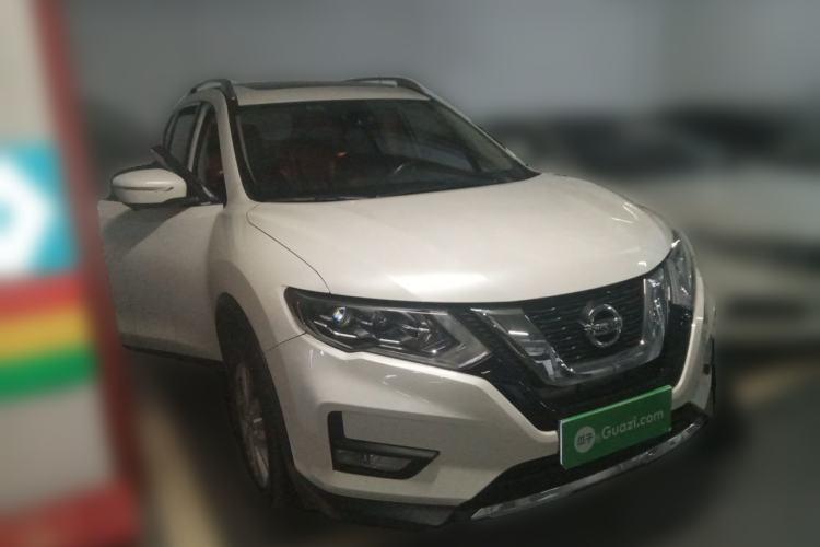 Used Nissan X-Trail 2019 2.0L CVT Smart Connect Comfort Edition 2WD Front Right 45 Deg
