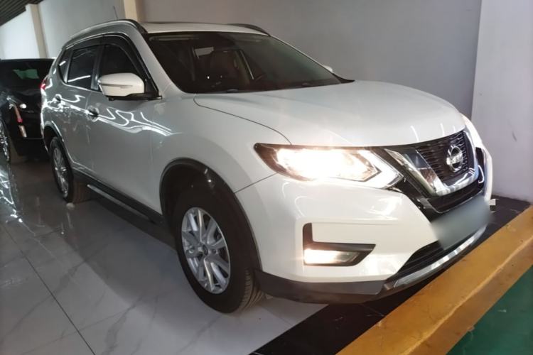 Used Nissan X-Trail 2019 2.0L CVT Smart Connect Comfort Edition 2WD Front Right 45 Deg