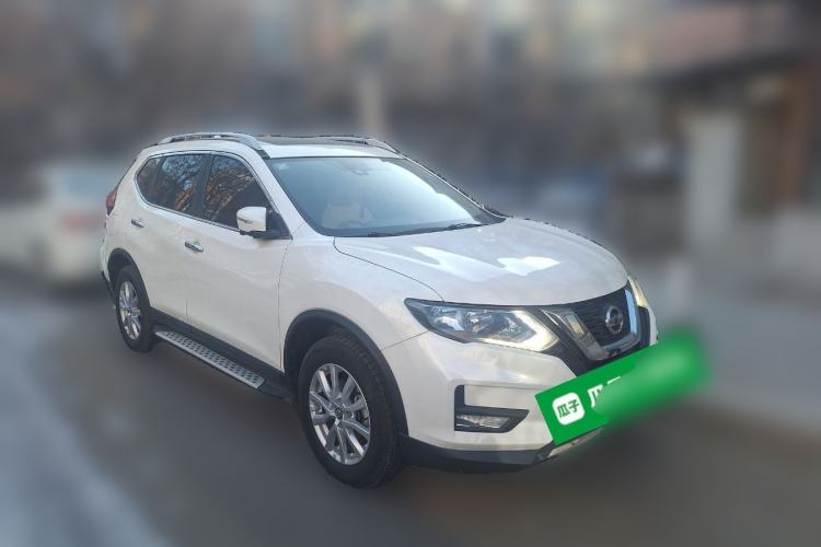 Used Nissan X-Trail 2019 2.0L CVT Comfort Edition 2WD Front Right 45 Deg