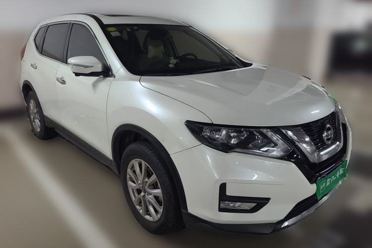 Used Nissan X-Trail 2019 2.0L CVT Comfort Edition 2WD Front Right 45 Deg