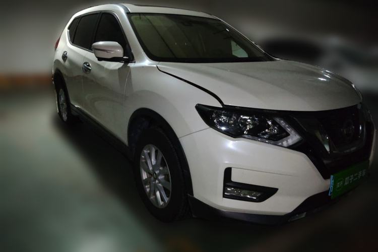Used Nissan X-Trail 2019 2.0L CVT Smart Connect Comfort Edition 2WD Front Right 45 Deg
