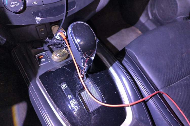 Used Nissan X-Trail 2019 2.0L CVT SmartConnect 7-Seater Comfort Edition 2WD Gear Lever