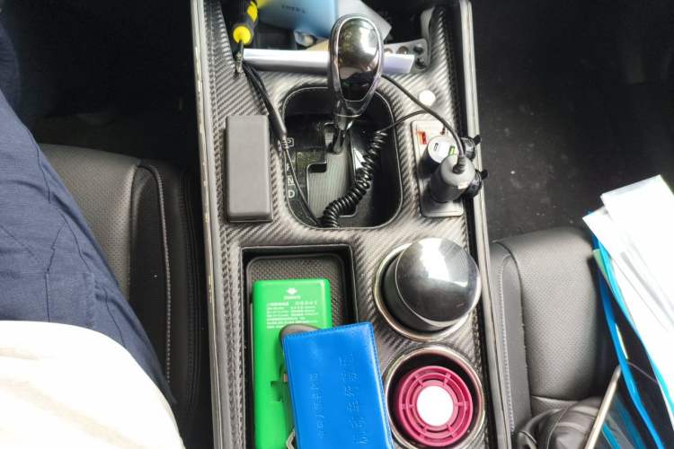 Used Nissan X-Trail 2019 2.0L CVT Smart Connect Comfort Edition 2WD Gear Lever