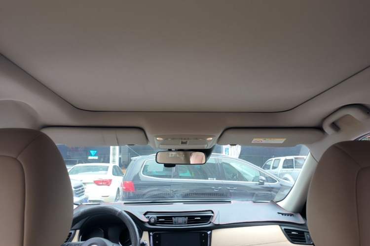 Used Nissan X-Trail 2019 2.0L CVT Smart Connect Comfort Edition 2WD Headliner