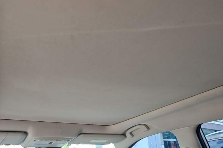 Used Nissan X-Trail 2019 2.0L CVT Smart Connect Comfort Edition 2WD Headliner