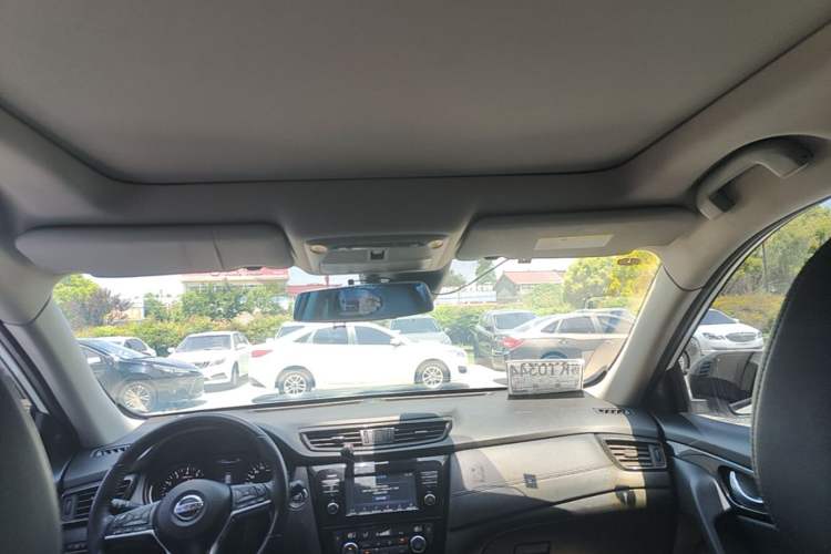 Used Nissan X-Trail 2019 2.0L CVT Comfort Edition 2WD Headliner