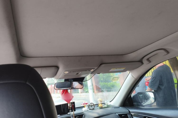 Used Nissan X-Trail 2019 2.0L CVT Smart Connect Comfort Edition 2WD Headliner