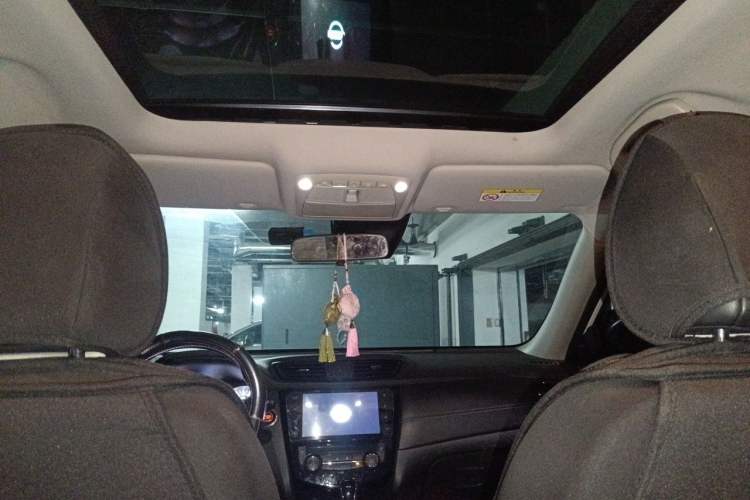 Used Nissan X-Trail 2019 2.0L CVT Smart Connect Comfort Edition 2WD Headliner