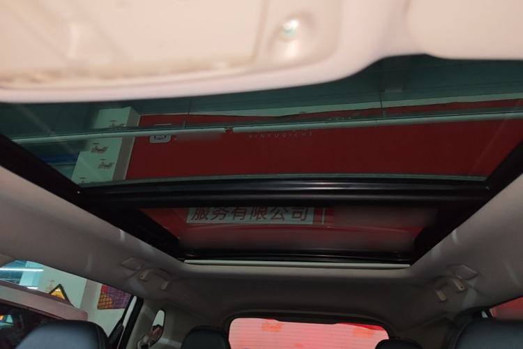 Used Nissan X-Trail 2019 2.5L CVT Smart Connect Luxury Edition 4WD Headliner