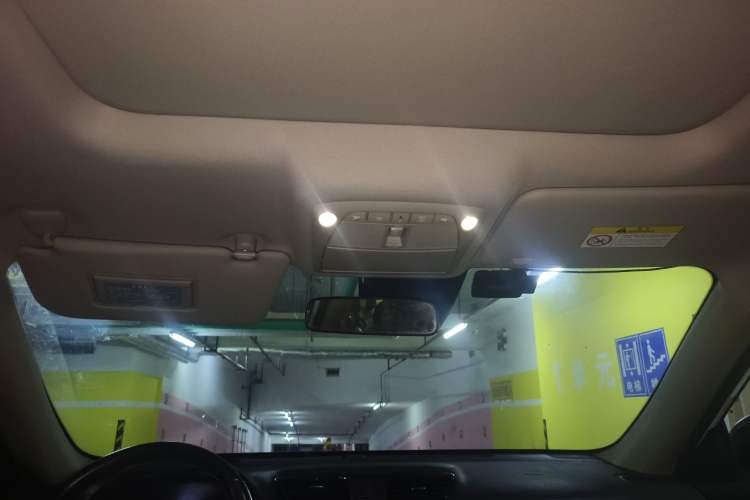 Used Nissan X-Trail 2019 2.0L CVT Smart Connect Comfort Edition 2WD Headliner