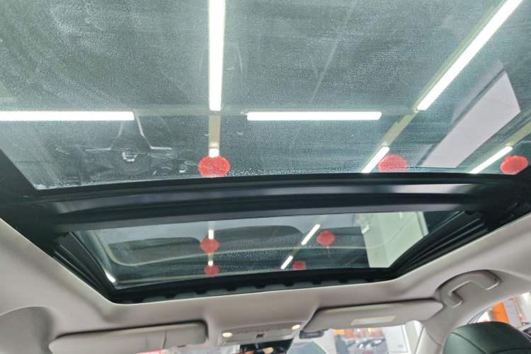 Used Nissan X-Trail 2019 2.0L CVT Smart Connect Comfort Edition 2WD Headliner