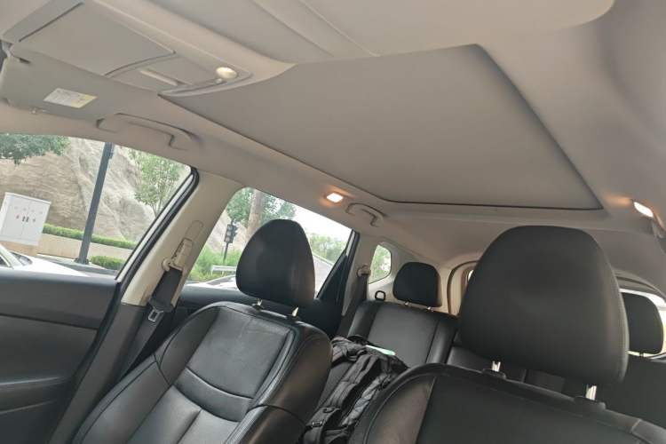 Used Nissan X-Trail 2019 2.0L CVT Smart Connect Comfort Edition 2WD Headliner