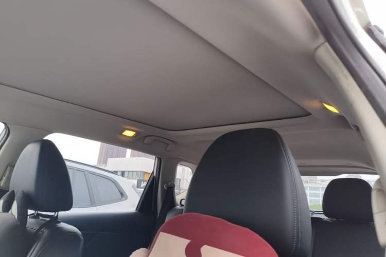 Used Nissan X-Trail 2019 2.0L CVT Smart Connect Comfort Edition 2WD Headliner