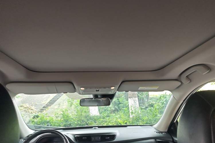 Used Nissan X-Trail 2019 2.0L CVT SmartConnect 7-Seater Comfort Edition 2WD Headliner