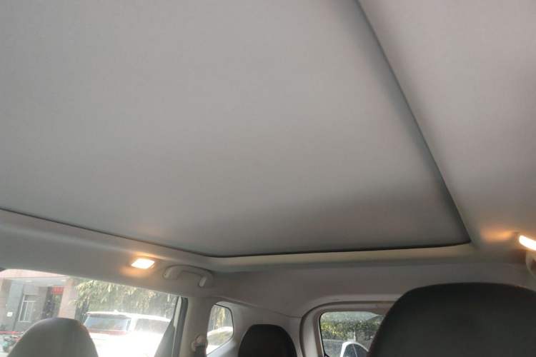Used Nissan X-Trail 2019 2.5L CVT Smart Connect Luxury Edition 4WD Headliner