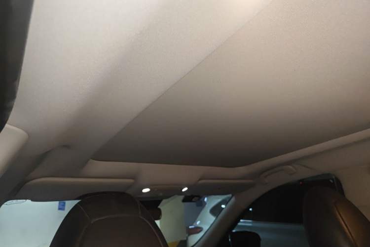 Used Nissan X-Trail 2019 2.0L CVT Smart Connect Comfort Edition 2WD Headliner