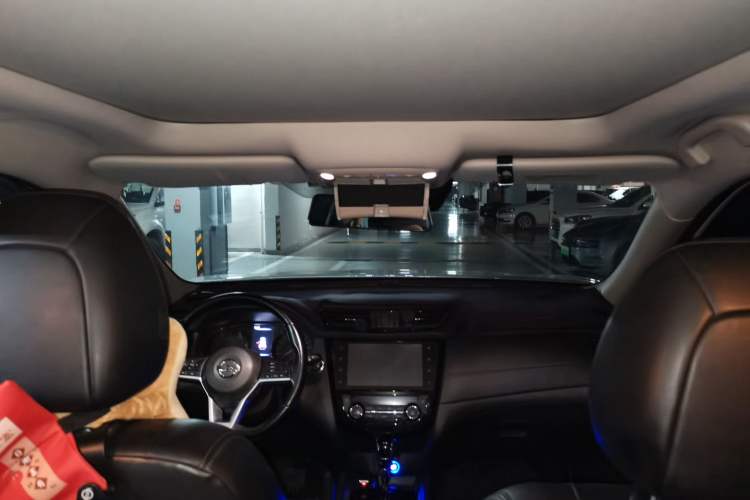 Used Nissan X-Trail 2019 2.0L CVT Comfort Edition 2WD Headliner