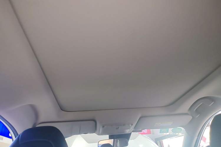 Used Nissan X-Trail 2019 2.0L CVT Smart Connect Comfort Edition 2WD Headliner