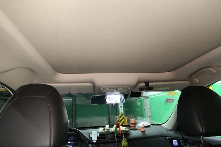 Used Nissan X-Trail 2019 2.0L CVT Smart Connect Comfort Edition 2WD Headliner