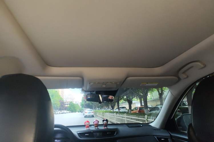 Used Nissan X-Trail 2019 2.5L CVT Smart Connect Luxury Edition 4WD Headliner