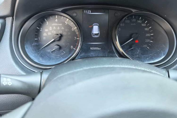 Used Nissan X-Trail 2019 2.0L CVT Smart Connect Comfort Edition 2WD Instrument Cluster