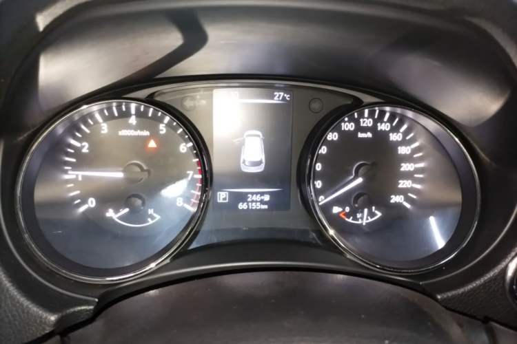 Used Nissan X-Trail 2019 2.0L CVT Smart Connect Comfort Edition 2WD Instrument Cluster