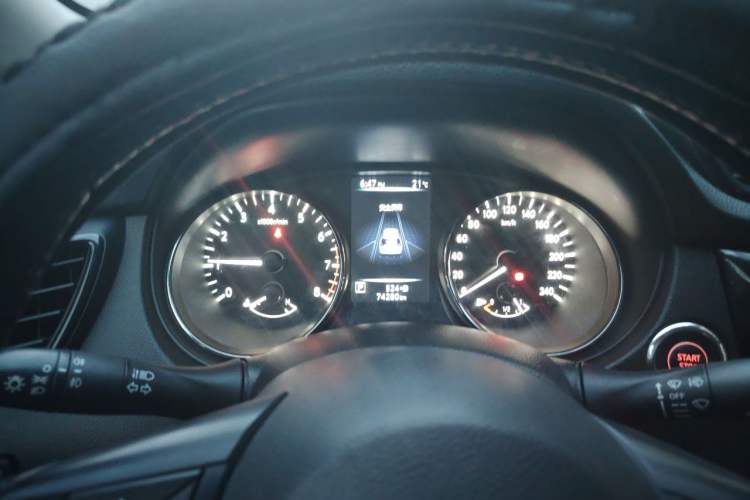 Used Nissan X-Trail 2019 2.0L CVT Smart Connect Comfort Edition 2WD Instrument Cluster