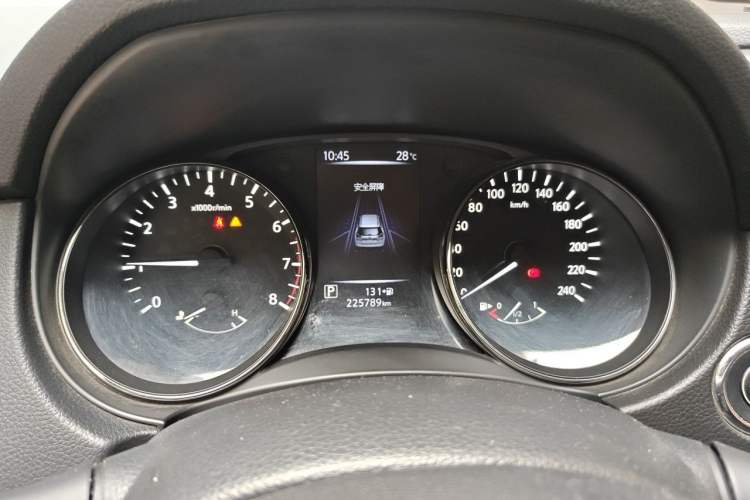 Used Nissan X-Trail 2019 2.0L CVT Smart Connect Comfort Edition 2WD Instrument Cluster