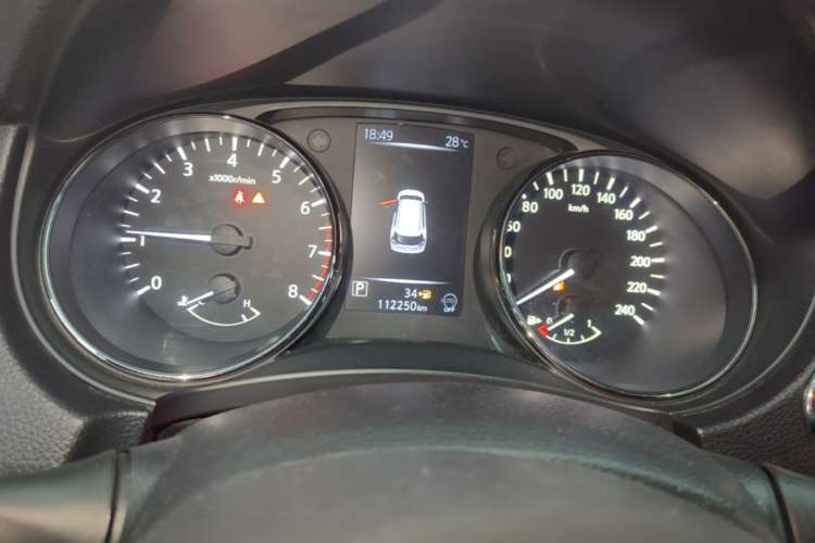 Used Nissan X-Trail 2019 2.0L CVT Smart Connect Comfort Edition 2WD Instrument Cluster