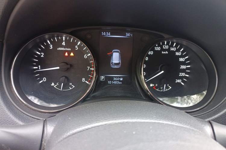 Used Nissan X-Trail 2019 2.0L CVT Smart Connect Comfort Edition 2WD Instrument Cluster