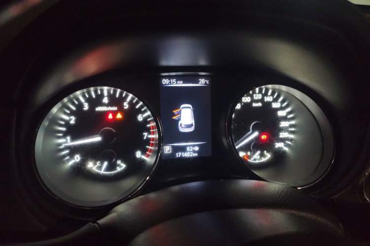 Used Nissan X-Trail 2019 2.0L CVT Smart Connect Comfort Edition 2WD Instrument Cluster