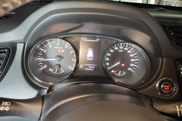 Used Nissan X-Trail 2019 2.0L CVT Smart Connect Comfort Edition 2WD Instrument Cluster