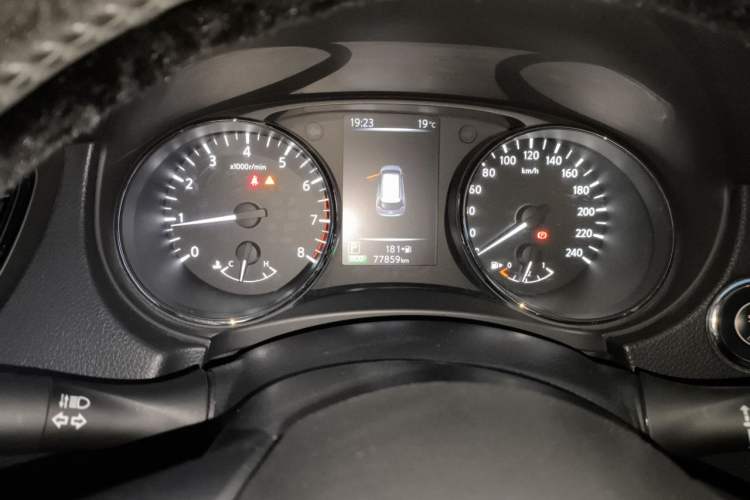 Used Nissan X-Trail 2019 2.0L CVT Smart Connect Comfort Edition 2WD Instrument Cluster